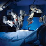 Cirurgia robótica: robôs garantem operação com menor risco