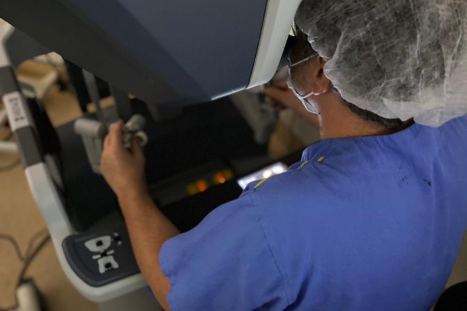 Joinville conta com médico referência em cirurgias robóticas de próstata